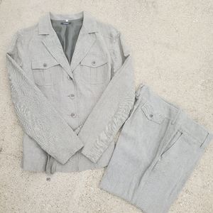 Women Global 2 Peice Pants/Blazer Suit